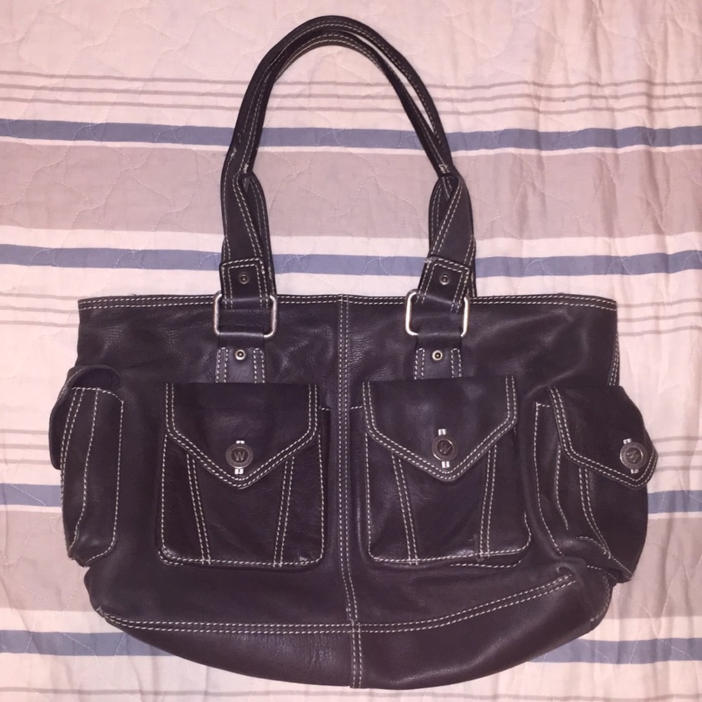 Wilson’s Leather Black Purse